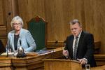 Folketingets formand Pia Kjærsgaard (DF) stopper nu enhver spekulation om at udflytte Folketingets uafhængige instanser.  Stine Bidstrup/ritzau/Stine Bidstrup