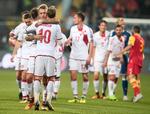Simon Kjær og holdkammeraterne fejrer den meget vigtige sejr på udebane over Montenegro. Nu gælder det Rumænien søndag i Parken.
   