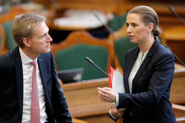 Kristian Thulesen Dahl og Mette Frederiksen under gårsdagens åbningsdebat.
   