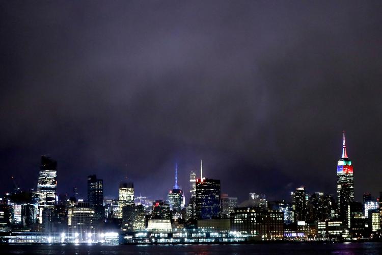 Danskerne er vilde med at rejse til New York, og konkurrencen blandt flyselskaber, som vil fragte dem derover, er stor. Nu vil Lufthansa tilbyde endnu billigere billetter i form af en ny Light-billettype. Julio Cortez/AP
   