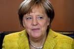 
   Svækket af intern kritik er Angela Merkel gået ind i de konkrete forhandlinger om dannelse af ny regering. 