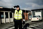 888.000 timer har politiet brugt ved den dansk-tyske grænse siden indførelsen af grænsekontrollen. Hjemmeværnet har brugt godt 213.000 timer. Tilsammen over 1 million. 