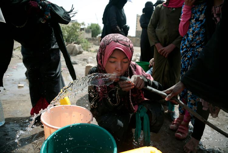 Red Barnet anslår, at koleraepidemien i Yemen vil have ramt 600.000 børn inden nytår. I hovedstaden Sana'a er folk tvunget til at drikke vand, der er inficeret med bakterien.  