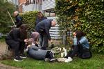 En 16-årig ung mand blev dræbt mandag aften foran sit hjem på Ragnhildgade. 