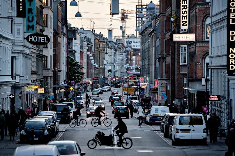 
Google map advarer når du kommer til Istedgade, her er farligt. 
   