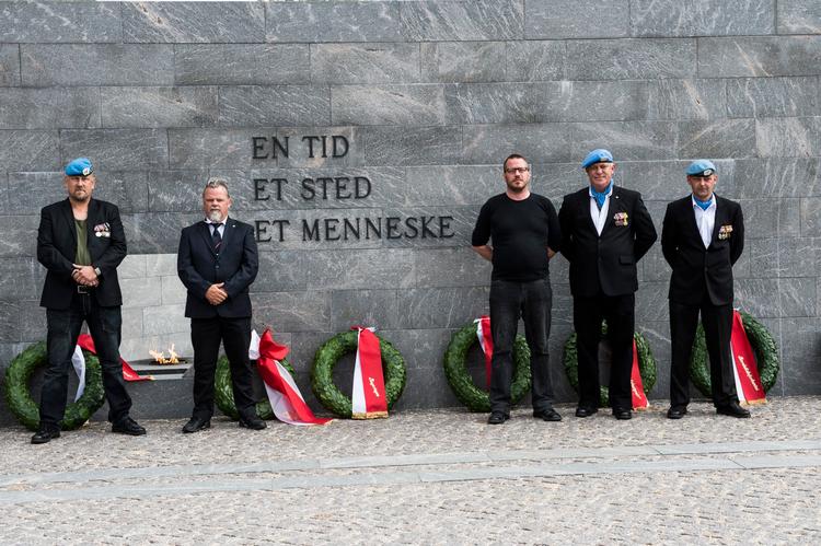 Hverken veteraner eller Dansk Folkeparti er umiddelbart begejstrede for regeringens forslag om at give ptsd-ramte veteraner ret til en 'second opinion'. Her ses tidligere udsendte soldater på Kastellet til Flagdagen 5. september 2012. 