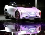 
Nissan IMx EV conceptbilen trækker rattet sig tilbage, når bilen går i selvkørende funktion. Der vil dog gå nogle år, inden denne bil kan være produktionsklar. 
   