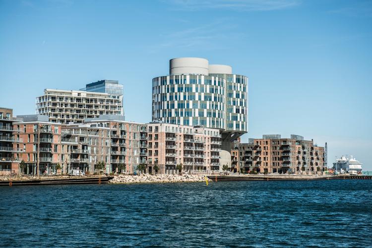 Det er populært at bade i Københavns Havn. Men fortravlede håndværkere har været skyld i, at badevandet i Nordhavn - om man så kan sige - har været behæftet med fejl. 