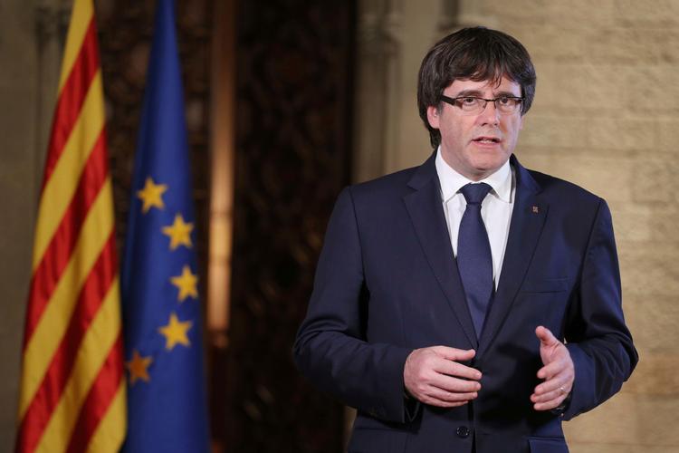 Carles Puigdemont skal arresteres og bringes for retten i Spanien, mener de spanske myndigheder - måske. (arkivfoto) 