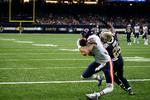 Det var i denne situation, at der blev sat en foreløbig stopper for Zach Millers optræden hos Chicago Bears i NFL. Benet kollapsede under ham i opgøret mod New Orleans Saints.
     