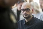 Den russiske teater- og filminstruktør Kirill Serebrennikov er tidligere mistænkt for underslæb for 68 millioner rubler, men ifølge nye oplysninger drejer det sig angiveligt om det tredobbelte beløb.  Arkivfoto Pavel Golovkin/AP