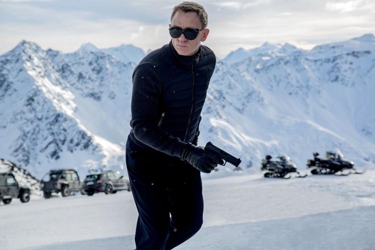 Rygtet vil vide, at Daniel Craig under optagelserne  til 007-filmen 'Spectre' tilbragte mange dage i Sölden, hvor han  købte et par sko i en butik.   