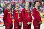 Fra kvartetten som erobrede bronze i 4 km holdforfølgelsesløb ved OL i Rio, Lasse Norman, Niklas Larsen, Frederik Rodenberg og Casper Folsach, er det kun Larsen og Folsach, der er med, når sæsonens første World Cup indledes i dag.   