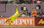 En af sine 26 landskampe spillede Darren Randolph i juni i år mod Mexico, men kampen blev spillet i farens hjemland, USA. 