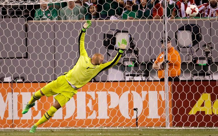En af sine 26 landskampe spillede Darren Randolph i juni i år mod Mexico, men kampen blev spillet i farens hjemland, USA. 