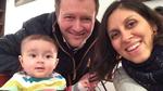 Nazanin Zaghari-Ratcliffe med sin datter, Gabriella, og manden  Richard Ratcliffe - før hun drog til Iran. Hun har været fængslet siden april sidste år og risikerer nu en ny sag og flere år bag tremmer. 
    Nazanin Zaghari-Ratcliffe and her husband Richard Ratcliffe.
   