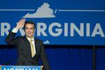 Den lidt farveløse demokrat Ralph Northam er i de sidste uger blevet heftigt kritiseret for en ineffektiv kampagne, der satte hans forspring i meningsmålingerne over styr. Men den, der ler sidst, ler bedst, 
