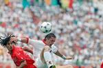 I 1994 var Josip Weber (th.) en del af Belgiens VM-hold, der mødte Marokko under slutrunden i USA.   