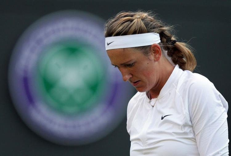 Victoria Azarenka, der har vundet to grand slam-turneringer og været nr. 1 på verdensranglisten, er havnet i en vanskelig situation.
   