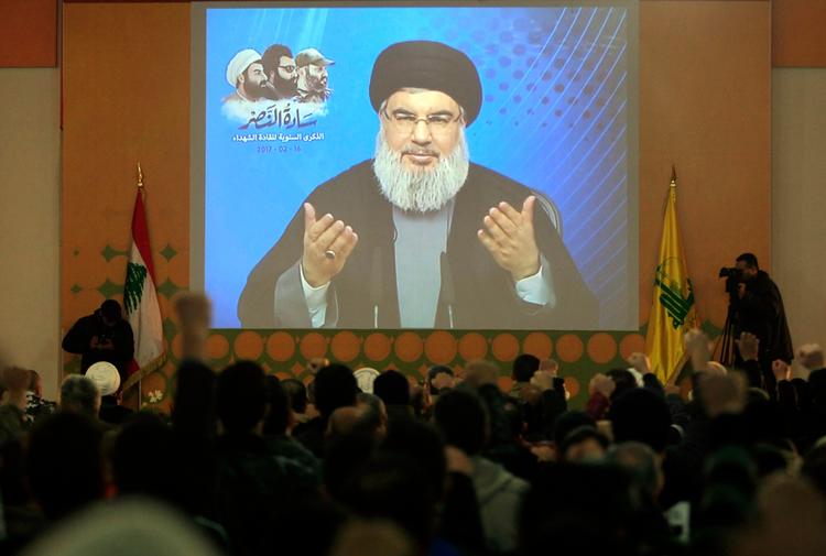 Sayyed Hassan Nasrallah hævder, at den afgåede libanesiske premierminister Saad al-Hariri holdes tilbage i Saudi-Arabien mod sin vilje. (arkivfoto) 