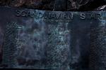 
På havnen i Oslo er der et mindesmærke med navnene på de 159 omkomne efter de påsatte brande 7. april 1990 på passagerfærgen Scandinavian Star.    
   