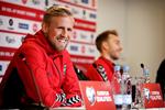 På pressemødet og til den sidste træning i Parken før første kamp mod Irland var der overskud at spore blandt de danske spillere og især målmand Kasper Schmeichel. 