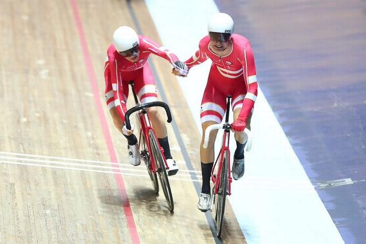 Casper Folsach og Niklas Larsen i perfekt samarbejde på kurs mod World Cup-guldet i Manchester. 