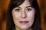 Folketingets Skatteudvalg, Erhvervsstyrelsen og Skat inviterede i foråret den internationalt anerkendte professor Brooke Harrington ind for at holde foredrag om skatteunddragelse i en globaliseret økonomi. Nu står hun til en bødestraf på 13.500 kr. for at holde foredrag uden for Copenhagen Business School, hvor hun er ansat - på baggrund af regler om arbejdstilladelse, som er vedtaget af selvsamme politikere. Arkivfoto Jacob Ehrbahn/POLFOTO