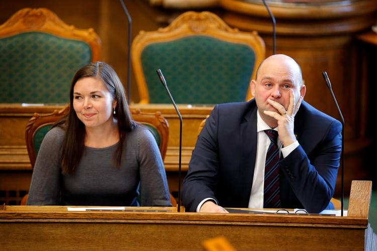 De konservatives miljøordfører, Mette Abildgaard, fotograferet ved en tidligere lejlighed sammen med de konservatives formand, Søren Pape Poulsen.  