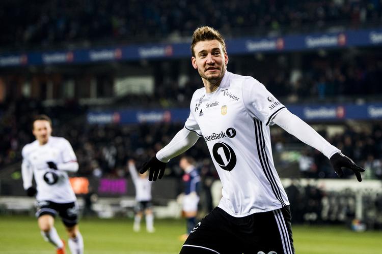 I sidste uge scorede Nicklas Bendtner både sit første landskampsmål i to et halvt år og sit 19. ligamål i Norge. 