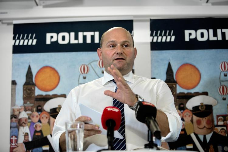  Justitsminister Søren Pape Poulsen vil gøre det nemmere at bruge anonyme vidner i kampen mod banderne. 