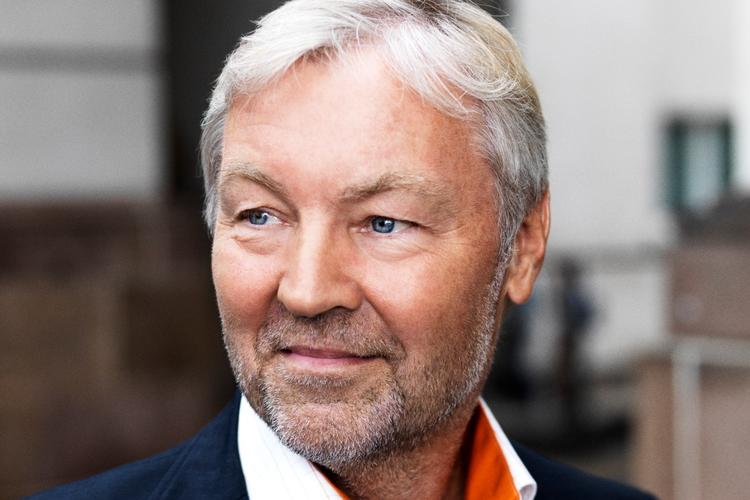 Om to år bliver han borgmester. Måske. Den aftale, man har lavet i Slagelse, om at Villum Christensen, Liberal Alliance, afløser John Dyrby Paulsen (S), er ganske usikker og en ren tillidssag,  mener kommunalforsker. 
   