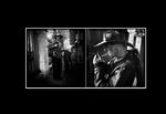 René Bundgaard Nielsen. 45 år. Har en cowboyhat med mærker fra hjemmeværnet, to mærker fra Royal Canadian Air Force, et Bane Danmark-logo, et Brøndby-mærke, et postmærke, et DF-mærke og så et fra hjemmeværnets musikkorps, som han fandt ovre i Randers 