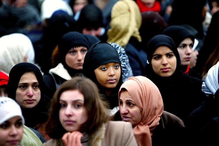 For Danmarks vedkommende er den muslimske befolkningsandel i dag angivet til 5,4 procent. 