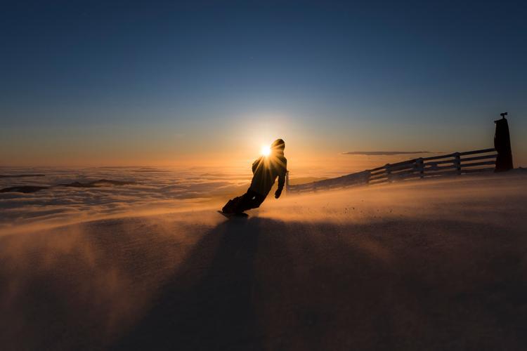 Trysil i Norge er et af de steder, hvor sneen allerede nu giver rigtig gode skimuligheder. 