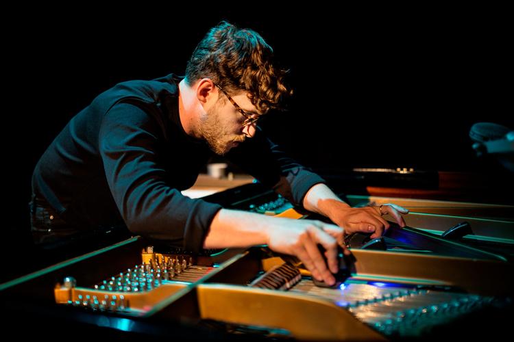 August Rosenbaums album er fyldt med eksperimenterende stemninger og musik i skiftende genrer. (arkivfoto) 