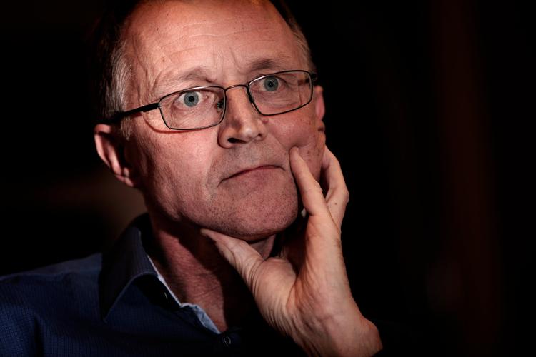 Formand for Danmarks Lærerforening Anders Bondo Christensen.
   