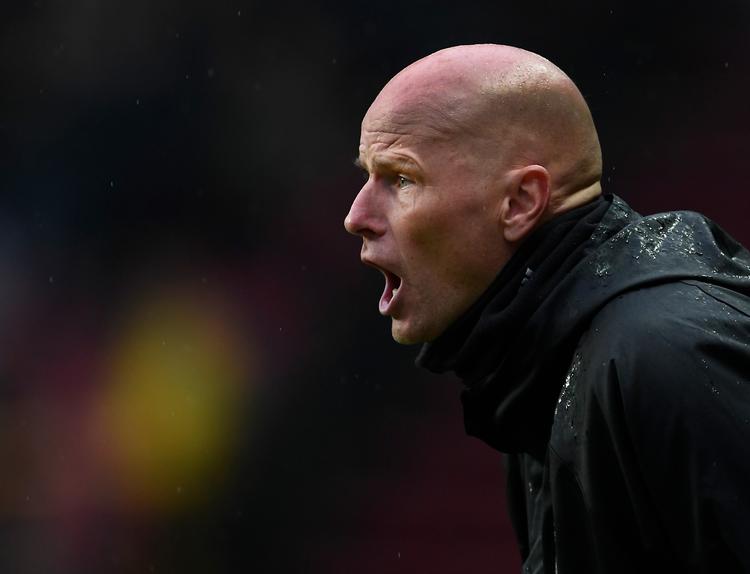 Det har været en hård sæson på sidelinjen for Ståle Solbakken. Kravet om succes er ustoppeligt - også selv om FCK-træneren har solgt et helt hold og må begynde forfra.
   Lars Poulsen/POLFOTO