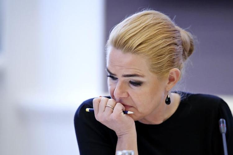 Udlændinge- og integrationsminister Inger Støjberg (V) er den ene af tre Venstre-profiler, der har modtaget større økonomiske bidrag fra pengeindsamlende erhvervsklubber. Disse penge er ikke blevet indberettet korrekt, hvilket ifølge juraprofessor ved Aarhus Universitet Jørgen Albæk Jensen er »et klart brud på partistøtteloven«. Arkivfoto Jens Dresling/POLFOTO