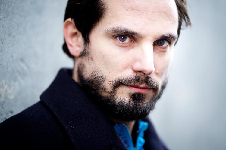 Christian Tafdrup har instrueret 'En frygtelig kvinde', der får premiere juledag.
   