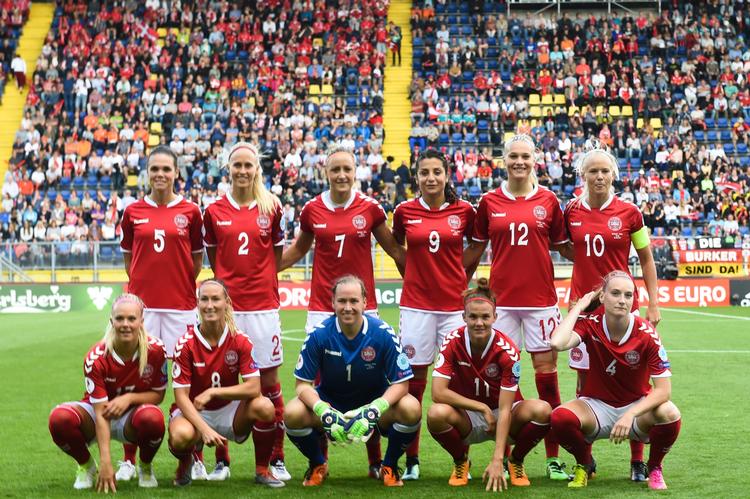 Kvindelandsholdet i fodbold henrykkede nationen under EM i sommer, hvor det blev til en flot andenplads. 