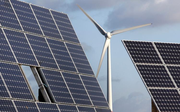Vedvarende energi som sol og vind skal i 2030 levere 27 procent af EU's energiforbrug, mener medlemslandene. Det er alt  for lidt, lyder det fra ngo'er og dele af erhvervslivet og energibranchen.
   