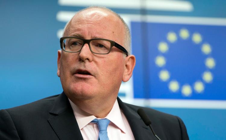 EU-kommissionens vicepræsident Frans Timmermans har 2 år gennem kritisk dialog forsøgt at få Polen til at ændre landets forslag til en retsreform. 