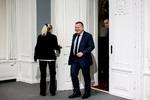 »Jeg føler mig helt tryg ved, at vi et roligt forhandlingstempo når hinanden efter juleferien,« siger statsminister Lars Løkke Rasmussen om en kommende skatteaftale med DF. Billedet er taget tirsdag aften lige inden statsministerens pressemøde om samme sag.  