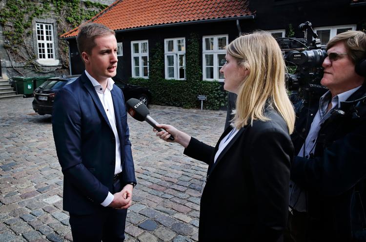 SF's gruppeformand Jacob Mark kalder det »dumt« og »beskæmmende«, at Socialdemokratiet har lagt stemmer til et stop for kvoteflygtninge. 