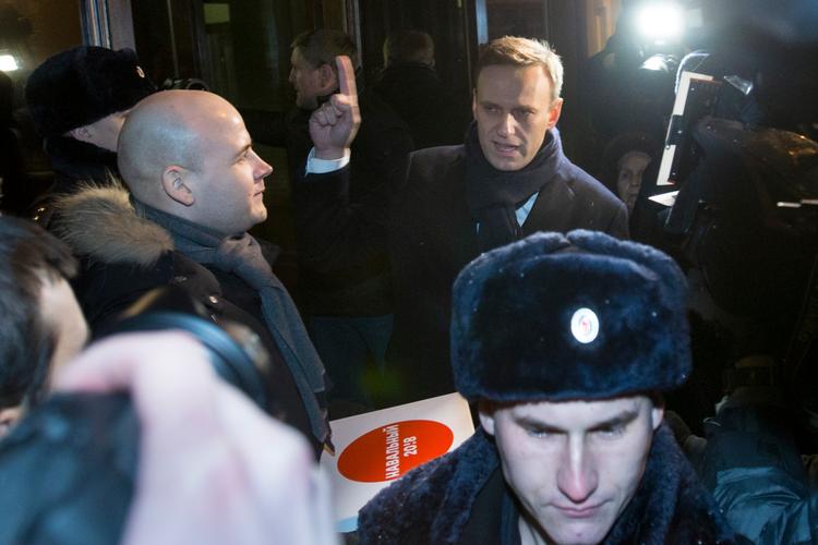 Alexej Navalnij har fået en betinget dom på fem års fængsel - en dom, som han betragter som politisk motiveret. 