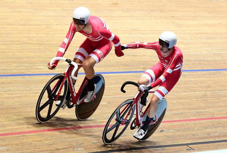 Niklas Larsen (t.h.) i et skift med Casper Folsach under World Cup-parløbet i Manchester, som de to danskere vandt. 