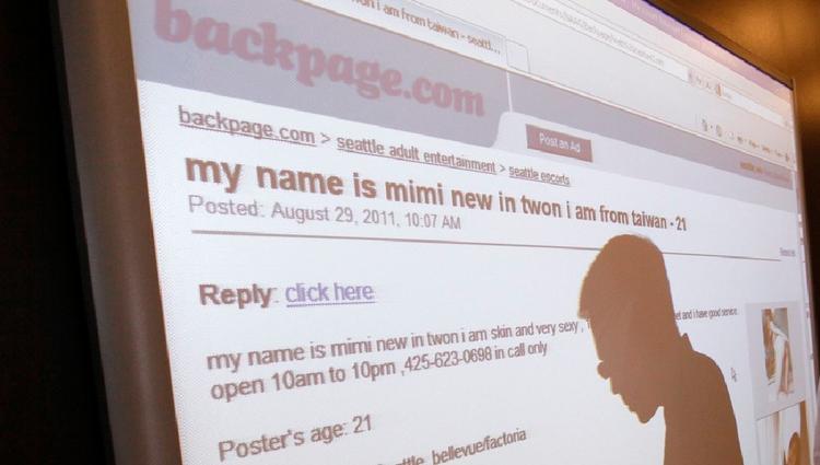 I USA anvender sex-arbejdere ofte Backpage.com til at annoncere deres ydelser. I Seattle-området annoncerer de med, at de befinder sig tæt på f.eks. Microsofts hovedkvarter  