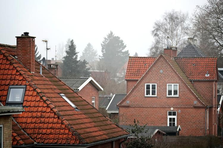 
Det er især villaer og ejerlejligheder i Københavnsområdet og i Århus,. der bliver ramt af de nye låneregler, der træder i kraft i dag.  