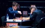 Med sejren i lynskak er Magnus Carlsen indehaver af to af de tre VM-titler, der spilles om. 